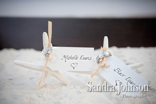 Best Paradise Cove at Buena Vista Watersports in Orlando, Florida wedding photographer - Sandra Johnson (SJFoto.com)